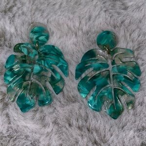 Palm leaf earrings